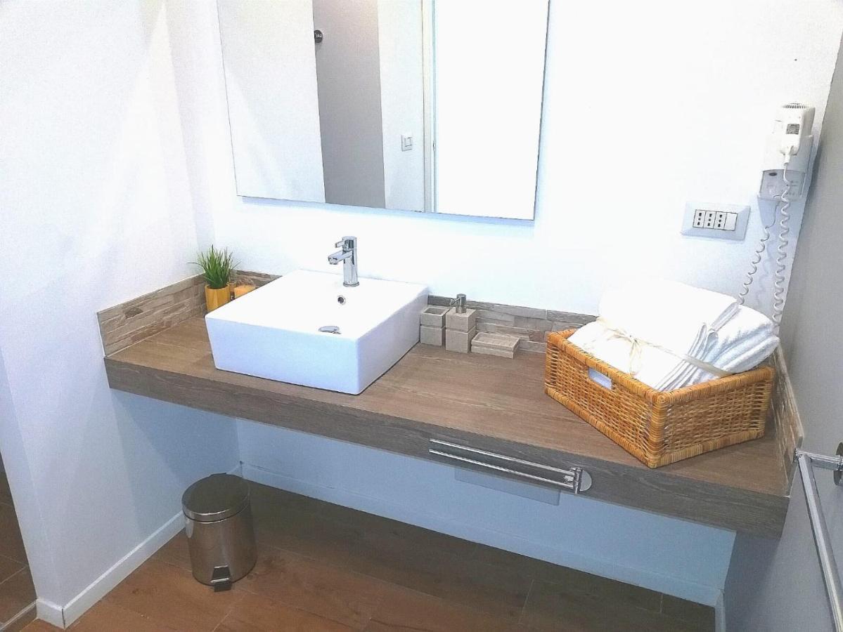 B&B Suites Via Del Mare Presicce Extérieur photo
