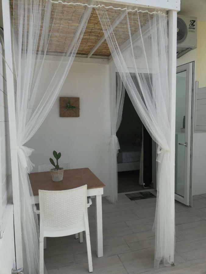B&B Suites Via Del Mare Presicce Extérieur photo